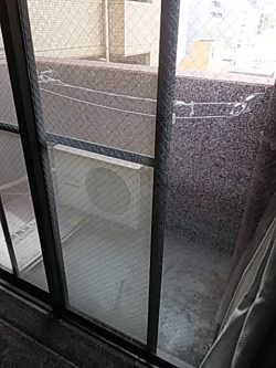ハウスクリーニング　広島　窓ガラスサッシクリーニング